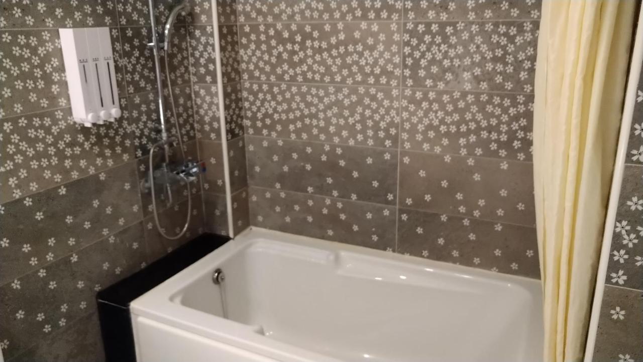Boston Plus Hotel Цзяи Экстерьер фото
